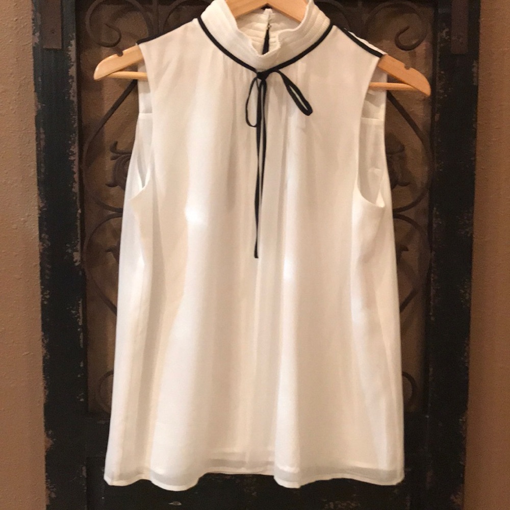 Sleeveless Tie Blouse
